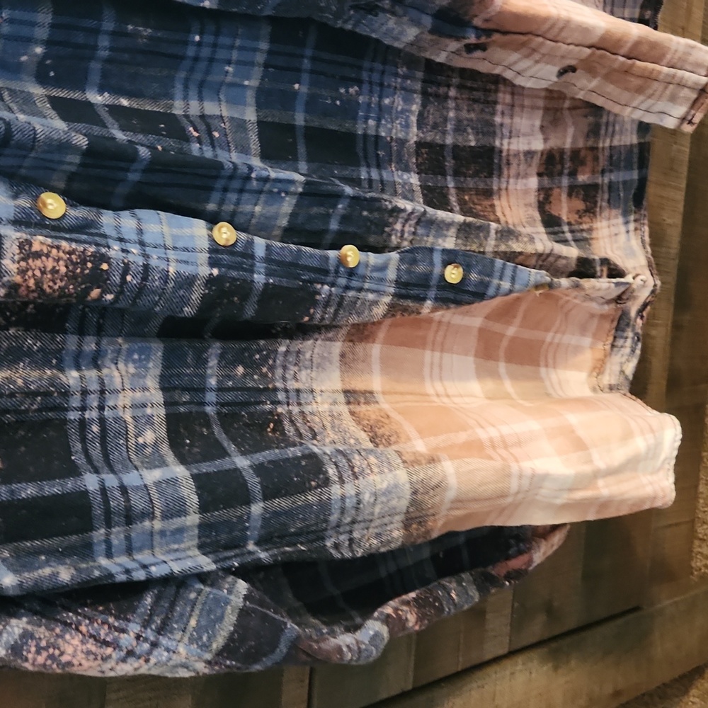 Distressed Ombre Plaid Button-Down Shirt - Blue & Peach - Picture 3 of 4